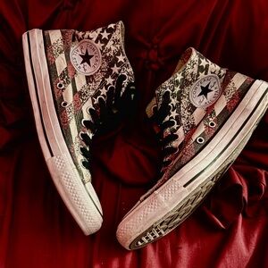 Converse All-Star CT Black/Natural CT HighTop size 9. Women’s